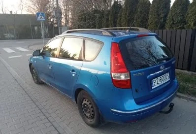 Hyundai I30 cena 10000 przebieg: 368000, rok produkcji 2009 z Suraż małe 67